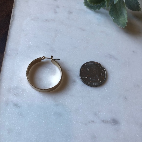 The Ava - The Vintage Hoop - Picture 8 of 8